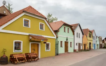 Uliczki piwniczek winnych